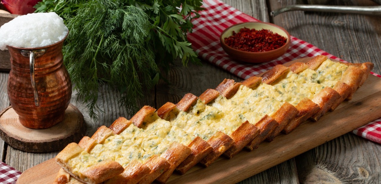 Künefelik Peynirli Pide